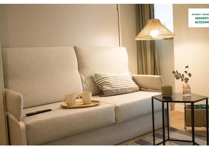 Altzoan Boutique&parking Zarautz