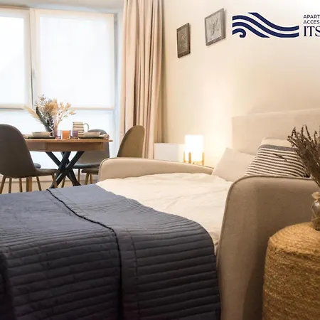 Altzoan Turisticos Y Aparcamiento Gratuito アパート *