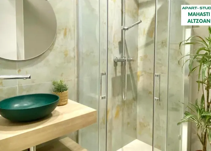 Altzoan Boutique & Parking Free