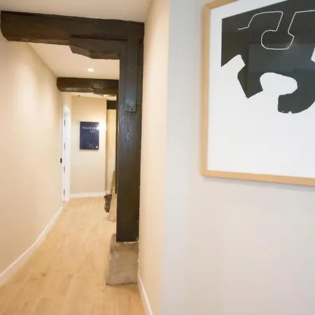 Boutique Altzoan & Parking Free * زاروتز